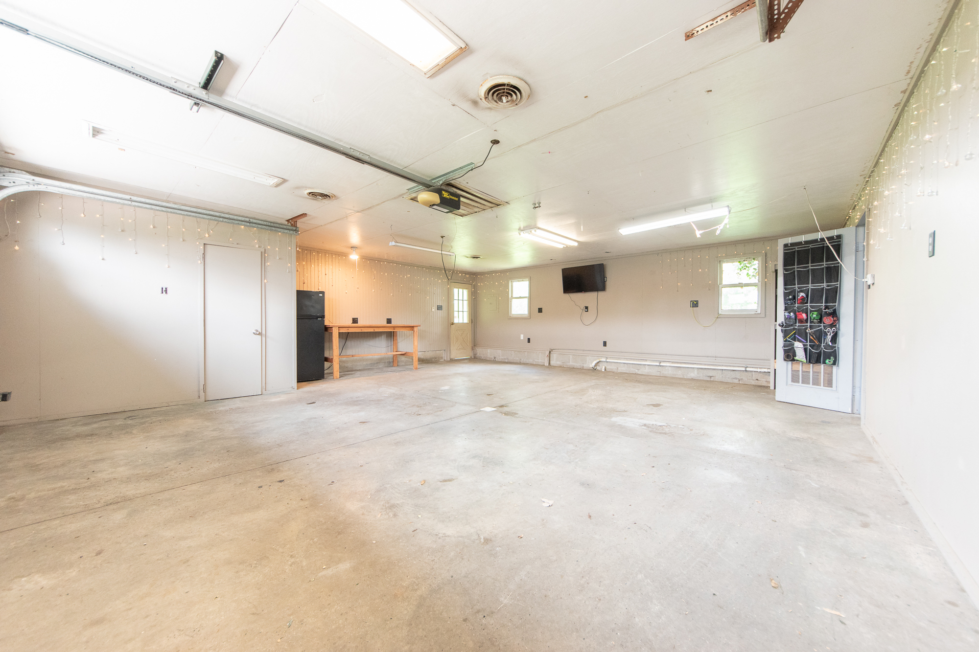 2325 Jonesville Road Columbus, IN 47201 - Photo 41 of 76 Gallery Image 41