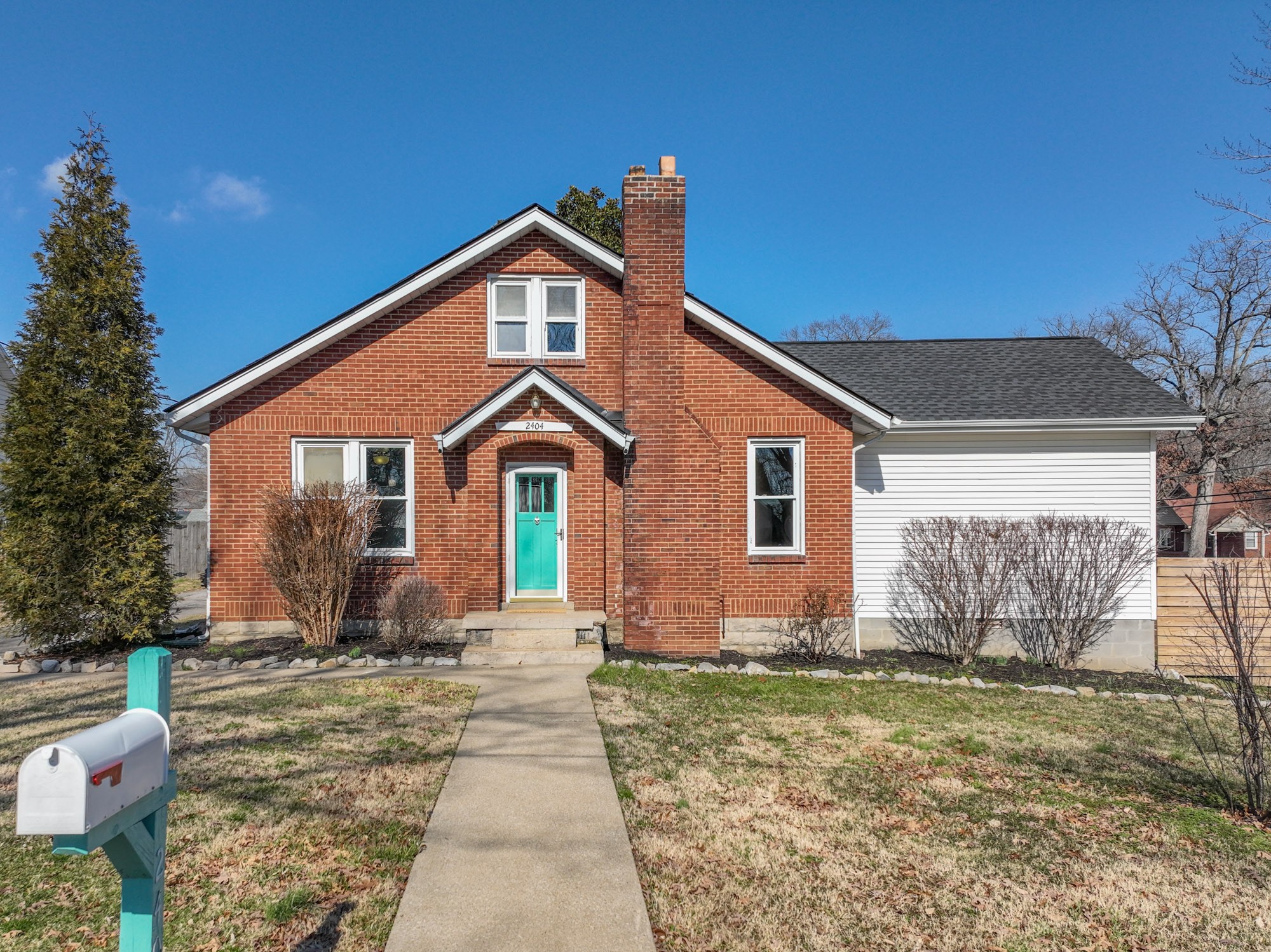 2404 Ruth Street Springfield, TN 37172 - Photo 1 of 20 Gallery Image 1