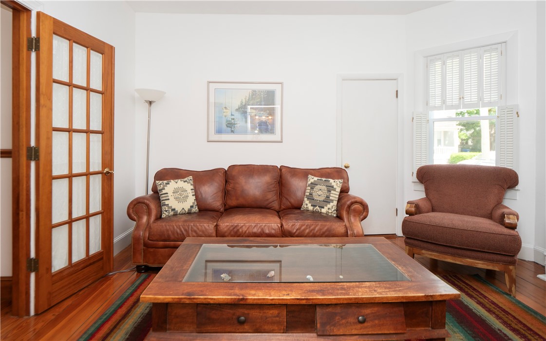 8 Prescott Hall Road Newport, RI 02840 - Photo 19 of 45