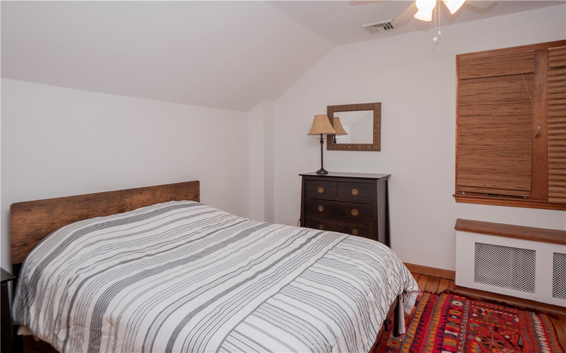 8 Prescott Hall Road Newport, RI 02840 - Photo 28 of 45