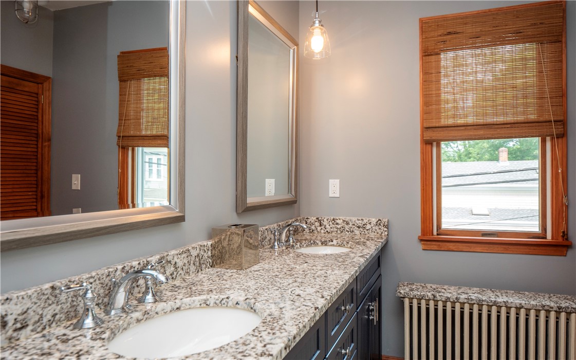 8 Prescott Hall Road Newport, RI 02840 - Photo 30 of 45