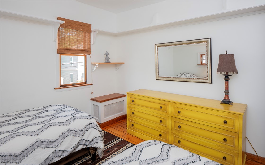 8 Prescott Hall Road Newport, RI 02840 - Photo 35 of 45