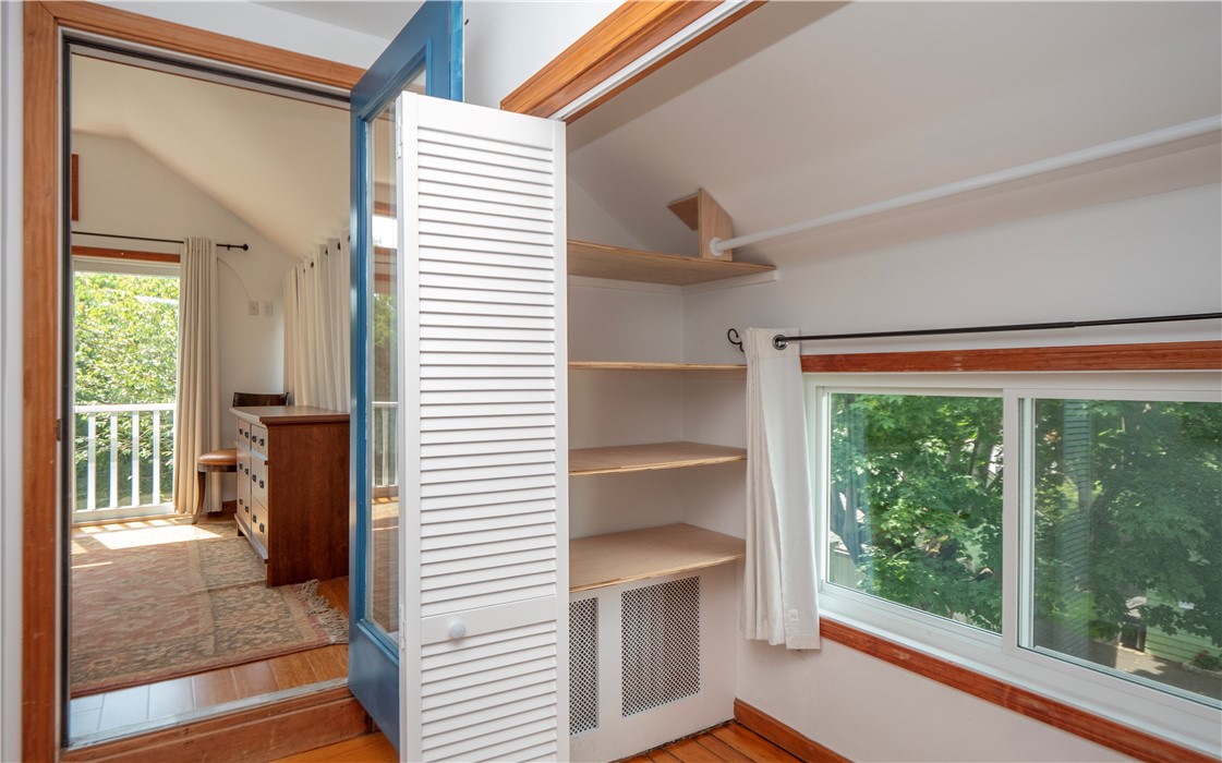 8 Prescott Hall Road Newport, RI 02840 - Photo 37 of 45