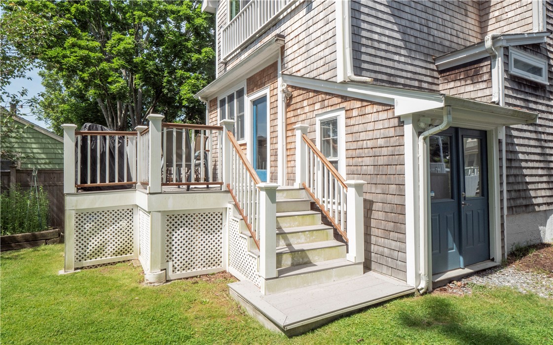 8 Prescott Hall Road Newport, RI 02840 - Photo 44 of 45