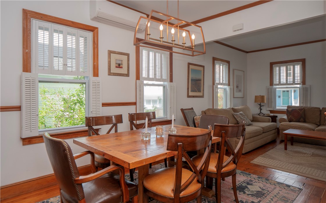 8 Prescott Hall Road Newport, RI 02840 - Photo 10 of 45