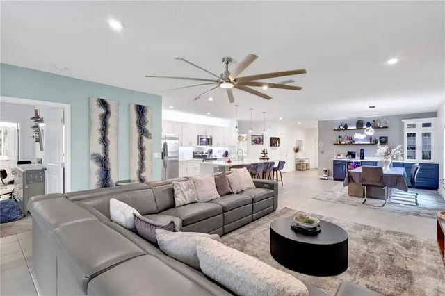 $439,990 | 585 Pink Ibis Bend, St. Cloud, FL 34772