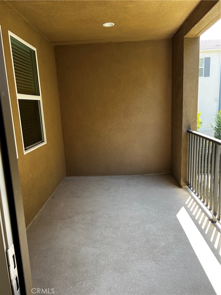 155 Hideaway Loop Mission Viejo, CA 92692 - Photo 10 of 18 an empty room with windows