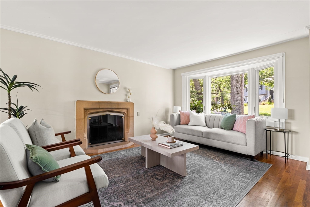 14 Hartford Road Arlington, MA 02474 - Photo 4 of 39