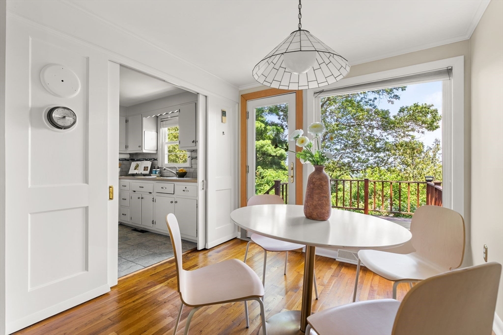 14 Hartford Road Arlington, MA 02474 - Photo 10 of 39