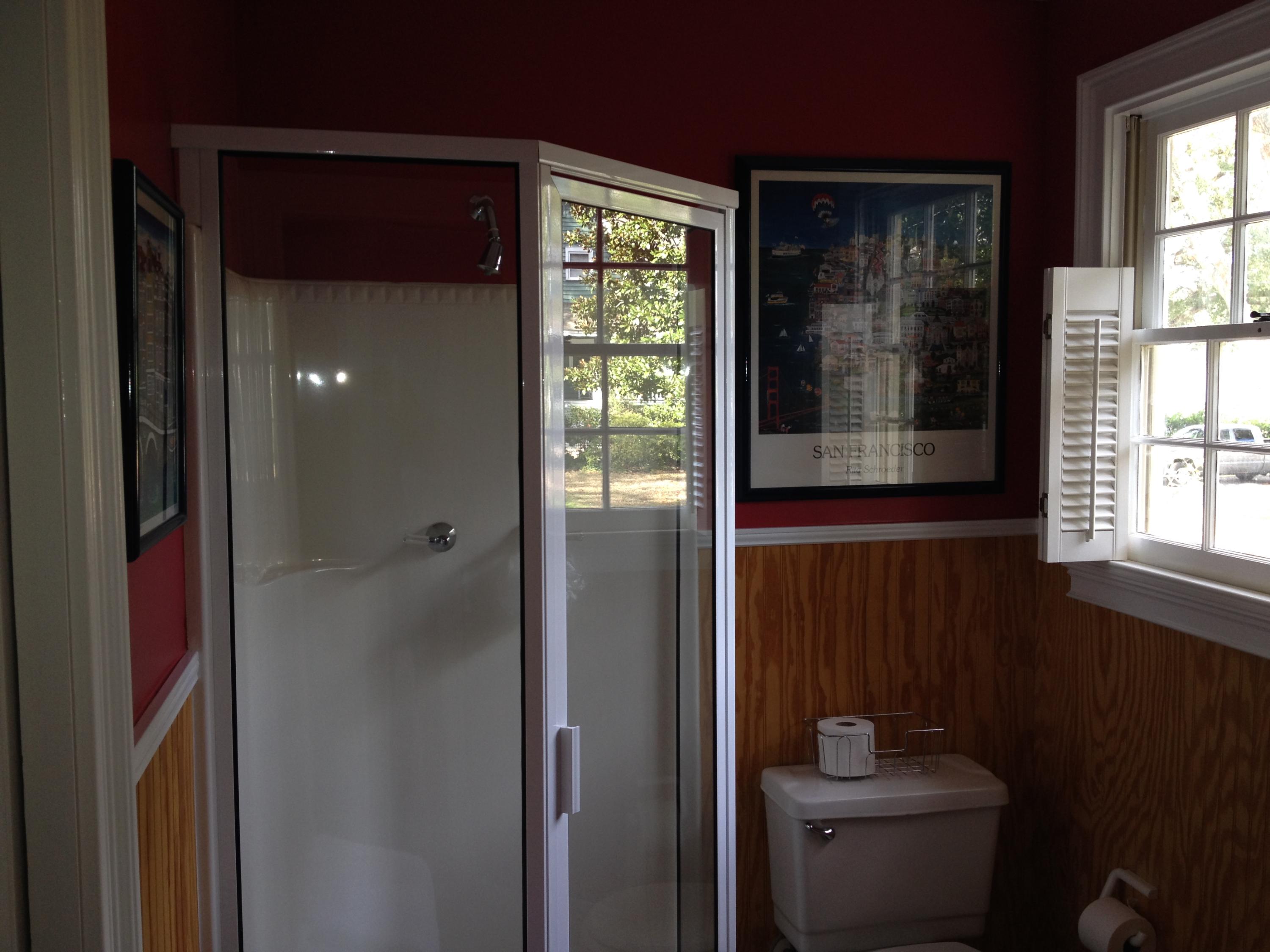 213 Queen Street Mount Pleasant, SC 29464 - Photo 14 of 31 Bathroom