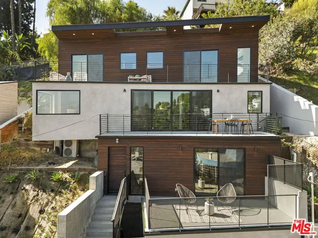 $1,850,000 | 4691 Glenalbyn Drive, Los Angeles, CA 90065