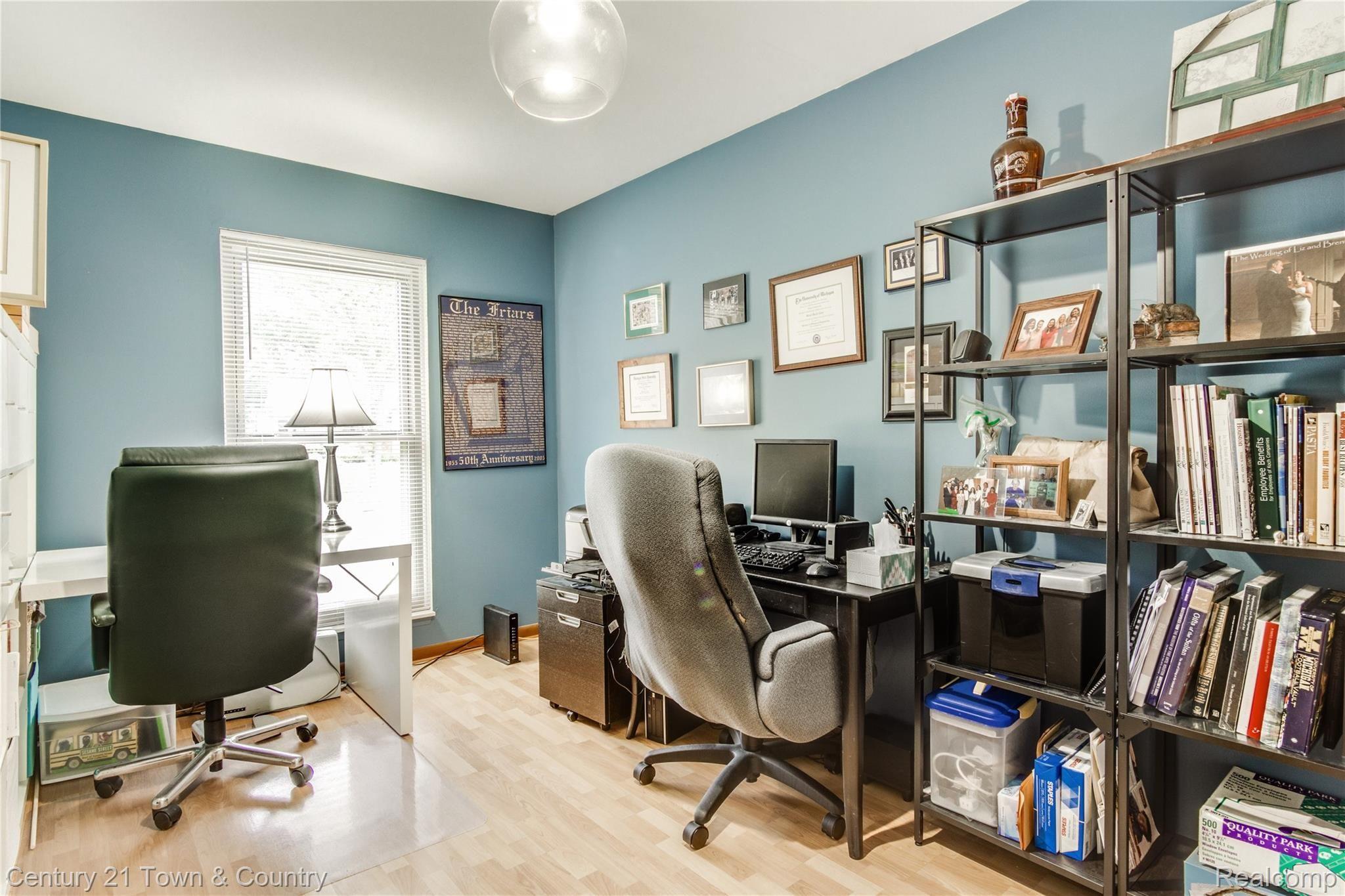548 Ten Point Drive Rochester, MI 48309 - Photo 4 of 46 Interiors (1 of 41).jpg