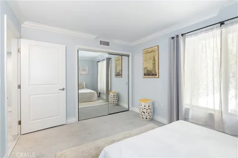 $1,085,000 | 1417 South Westgate Avenue, Unit 203, Los Angeles, CA 90025