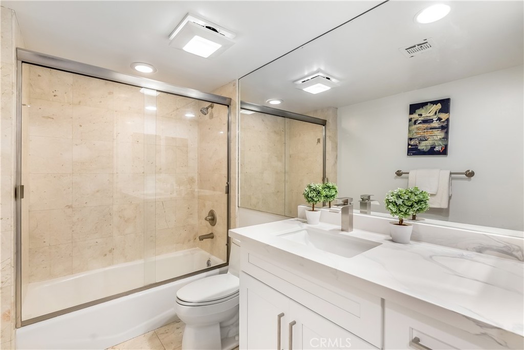 1417 South Westgate Avenue, Unit 203 Los Angeles, CA 90025 - Photo 27 of 29