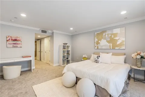 $1,085,000 | 1417 South Westgate Avenue, Unit 203, Los Angeles, CA 90025