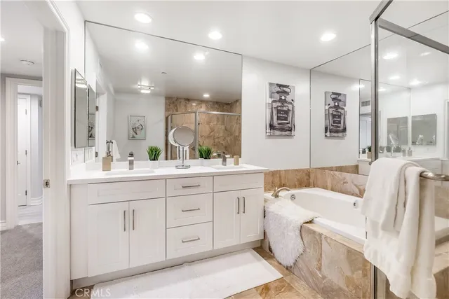 $1,100,000 | 1417 South Westgate Avenue, Unit 203, Los Angeles, CA 90025