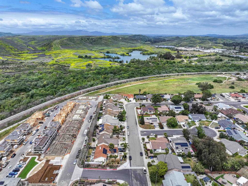 775 Kingbird Loop Oceanside, CA 92058 - Photo 4 of 7 a view of a city