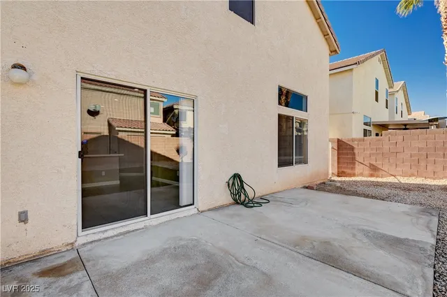 $2,100 | 9110 Rushing Wind Avenue, Las Vegas, NV 89148