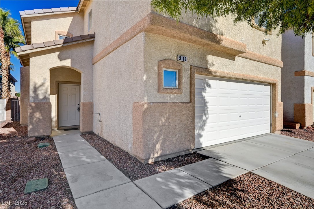 9110 Rushing Wind Avenue Las Vegas, NV 89148 - Photo 4 of 42