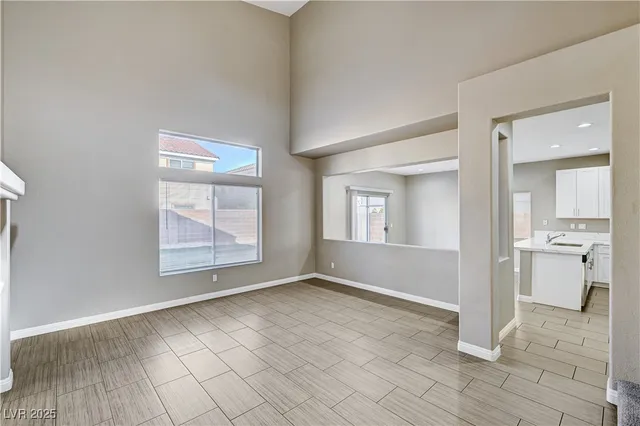 $2,100 | 9110 Rushing Wind Avenue, Las Vegas, NV 89148