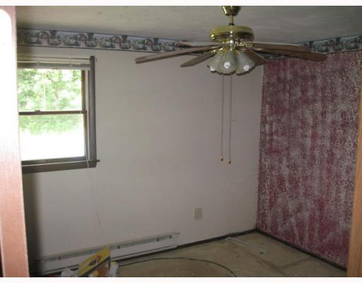 1690 Gilmar Road Apollo, PA 15613 - Photo 5 of 6 Master Bedroom.