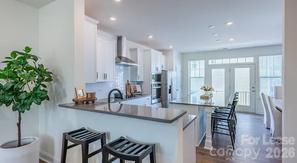 $2,900 | 2635 West Trade Street, Unit ASHER, Charlotte, NC 28208