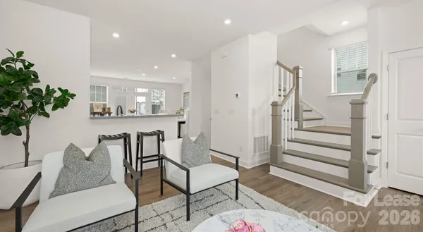 $2,900 | 2635 West Trade Street, Unit ASHER, Charlotte, NC 28208