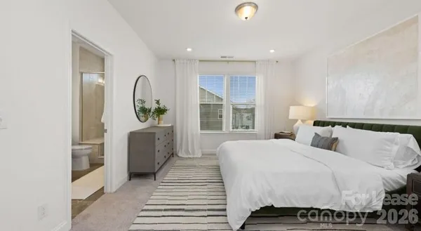 $2,900 | 2635 West Trade Street, Unit ASHER, Charlotte, NC 28208