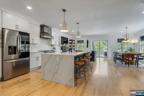 $1,900,000 | 27 Montclair Avenue, Montclair, NJ 07042