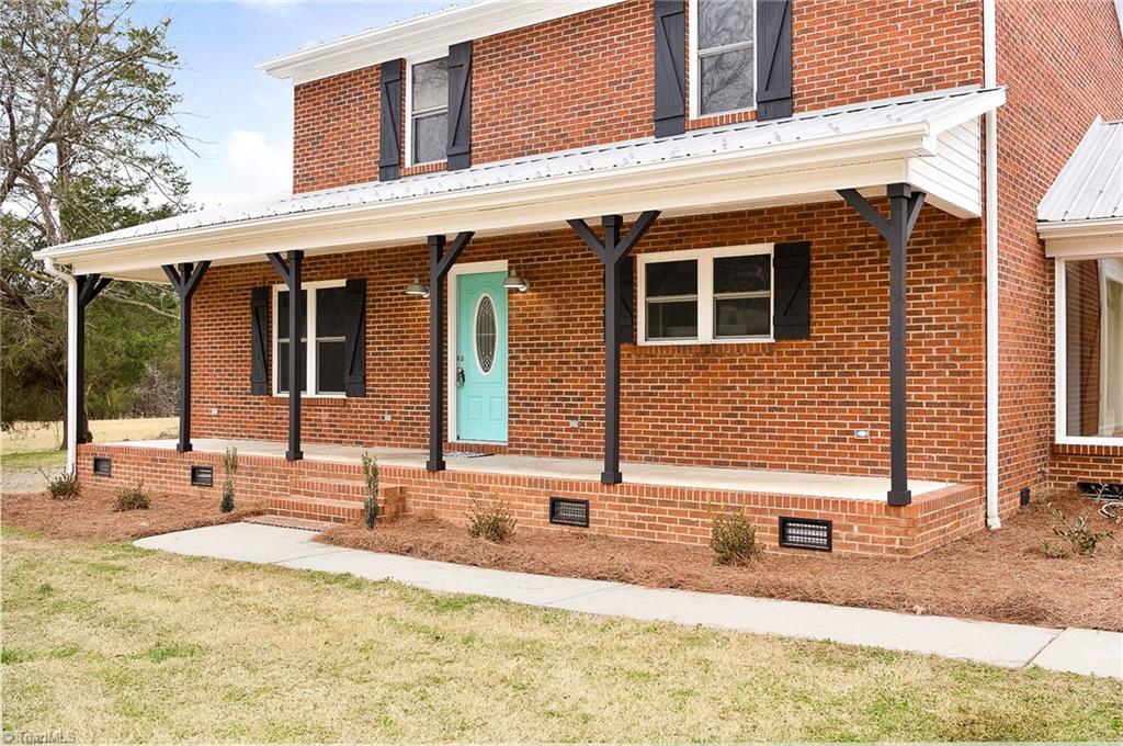 993 Bethesda Road Lexington, NC 27295 - Photo 1 of 26 Gallery Image 1
