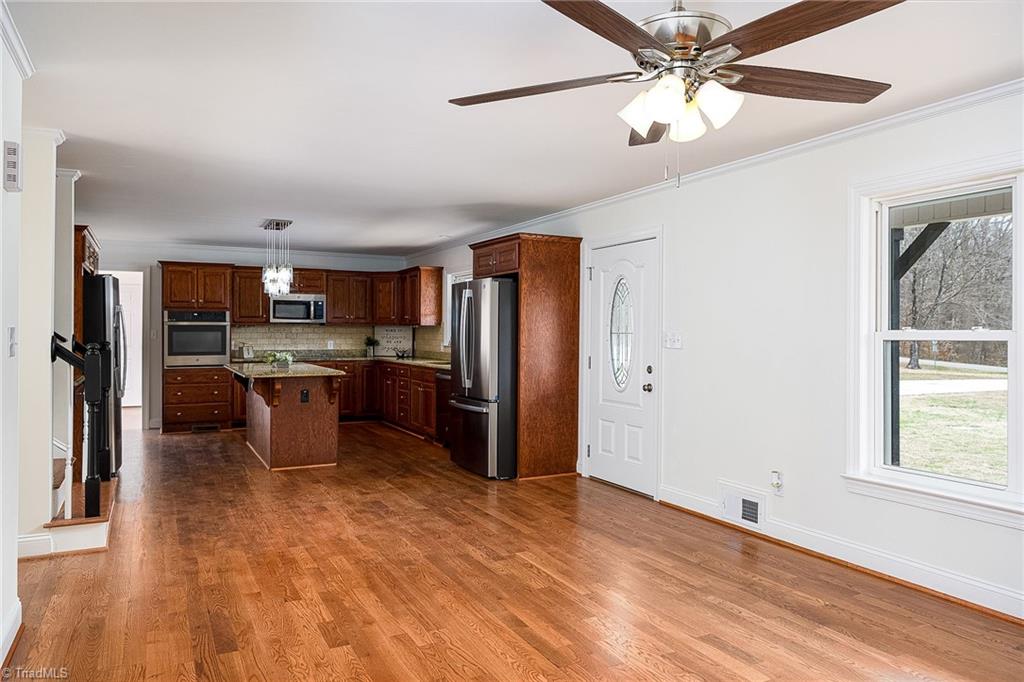 993 Bethesda Road Lexington, NC 27295 - Photo 6 of 26 Gallery Image 6