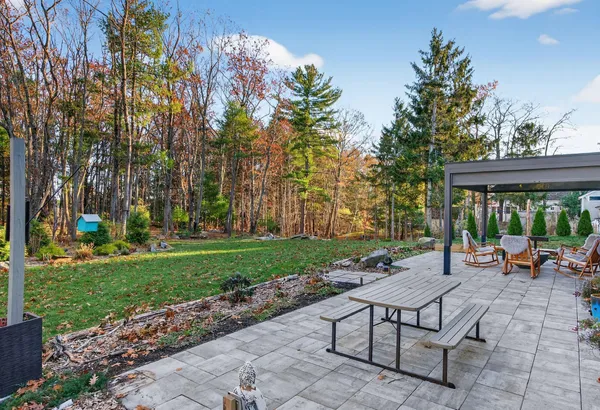 $1,650,000 | 55 Hawthorne Lane, South Portland, ME 04106