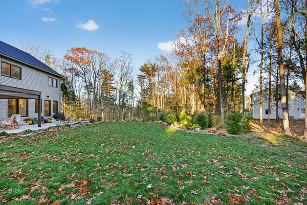 $1,650,000 | 55 Hawthorne Lane, South Portland, ME 04106