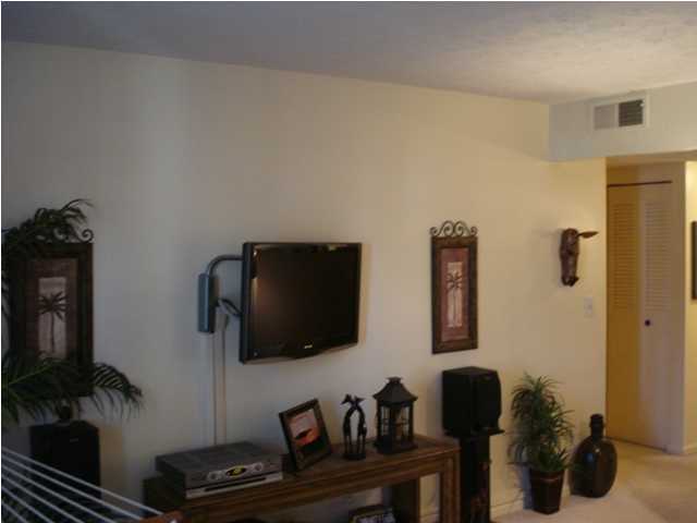 2300 Dundee Road, Unit 8 Louisville, KY 40205 - Photo 6 of 18 Additional Photo