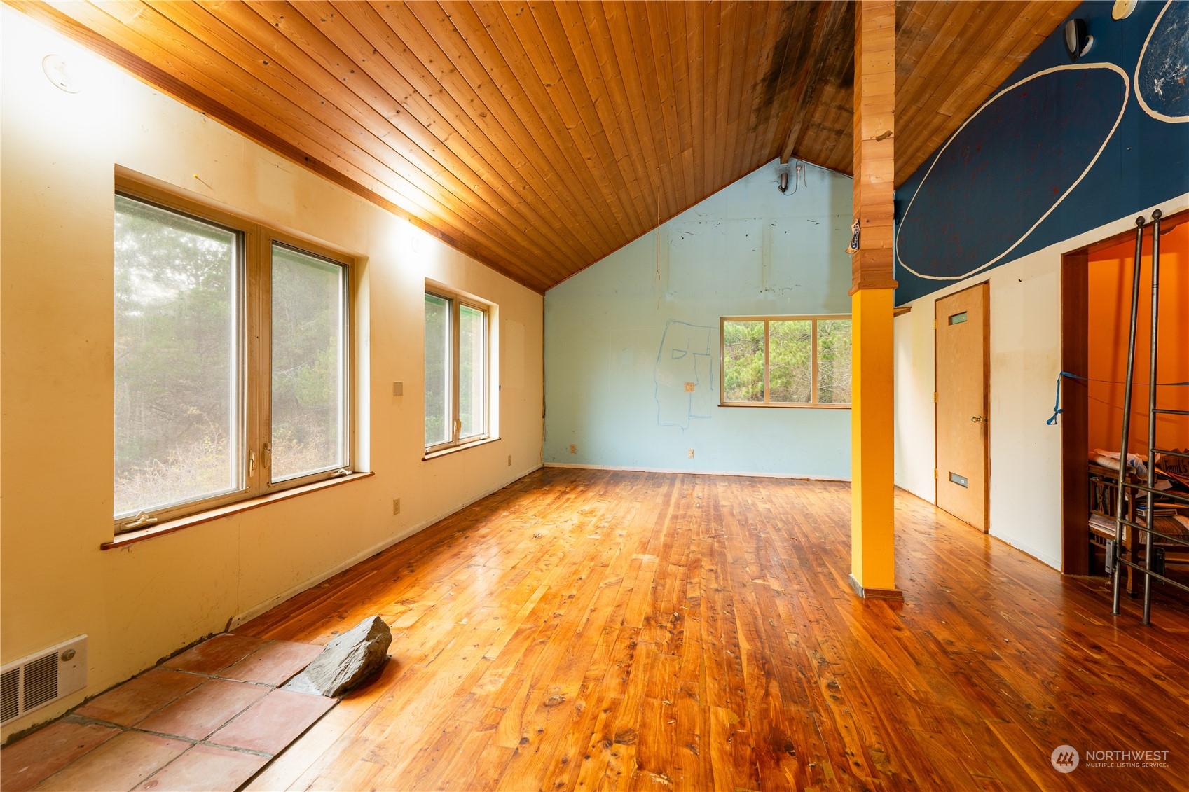 119 Portland Fair Road Friday Harbor, WA 98250 - Photo 7 of 35 Gallery Image 7