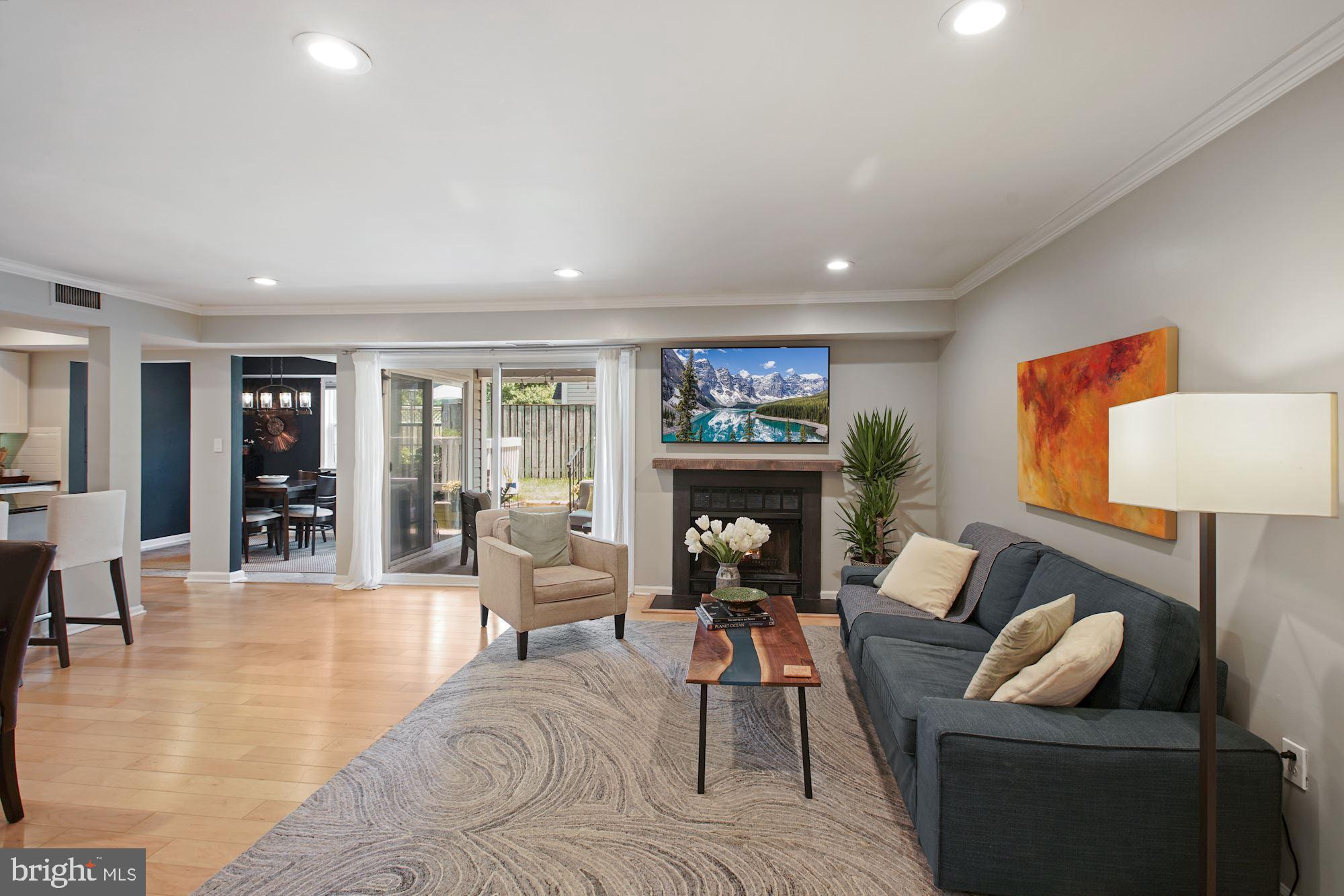 4519 28th Road South, Unit 45 Arlington, VA 22206 - Photo 26 of 27 Wonderful open floor plan