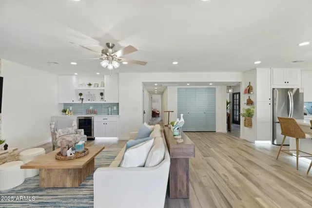 $1,189,900 | 5412 East Tierra Buena Lane, Scottsdale, AZ 85254