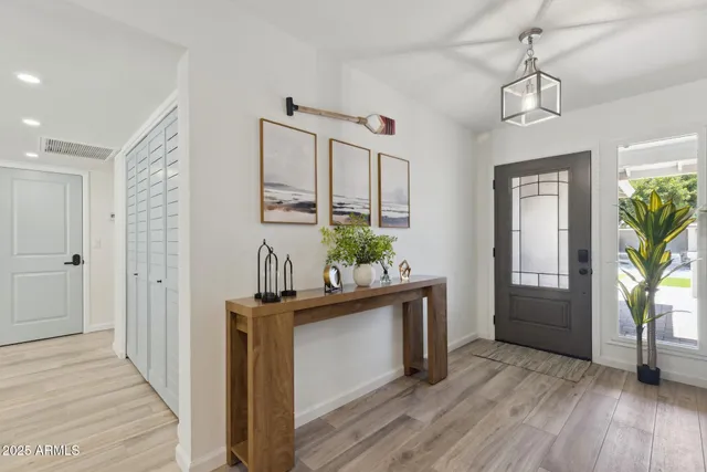 $1,189,900 | 5412 East Tierra Buena Lane, Scottsdale, AZ 85254