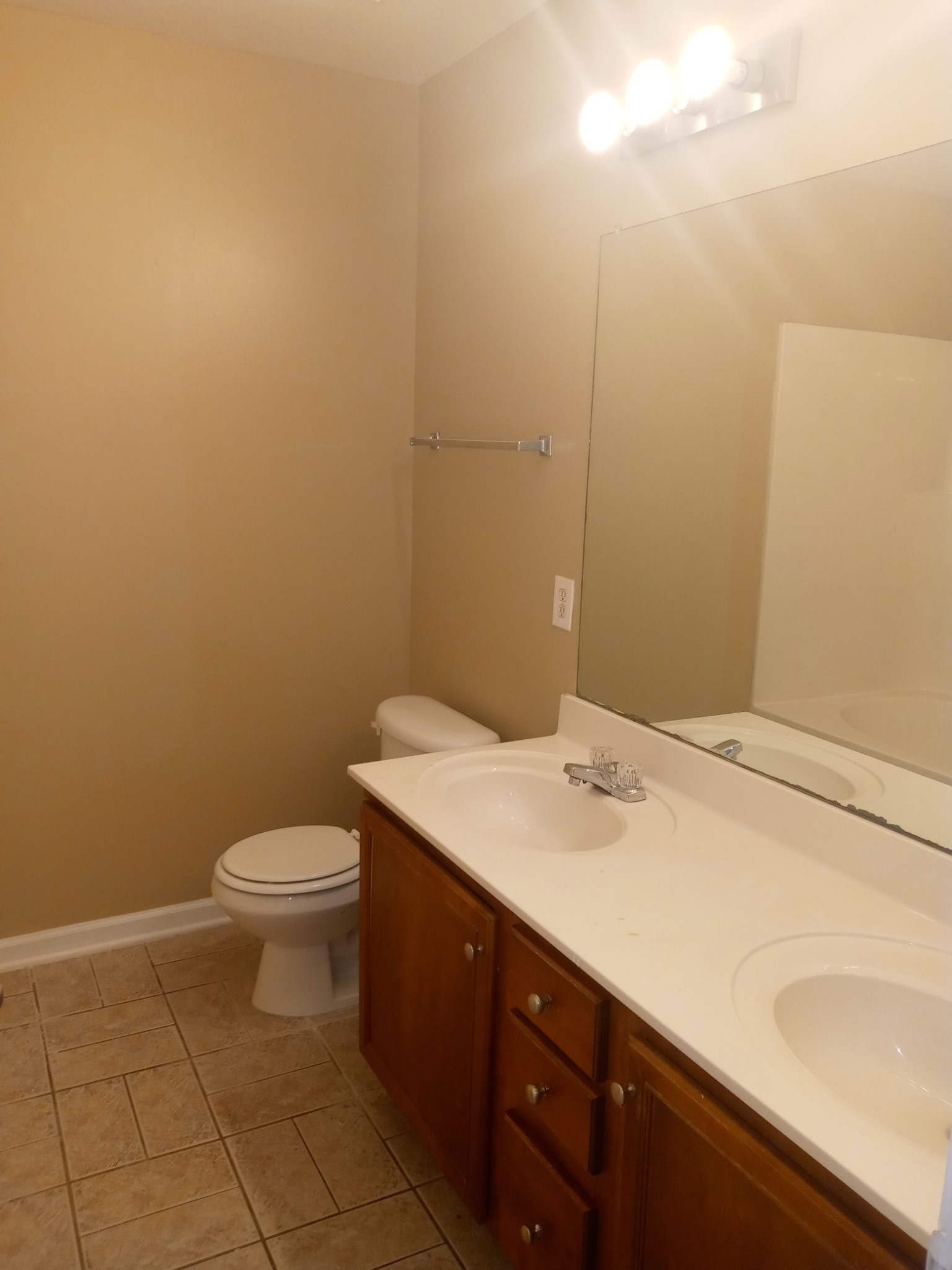 535 Lafayette Road, Unit F1 Clarksville, TN 37042 - Photo 11 of 12