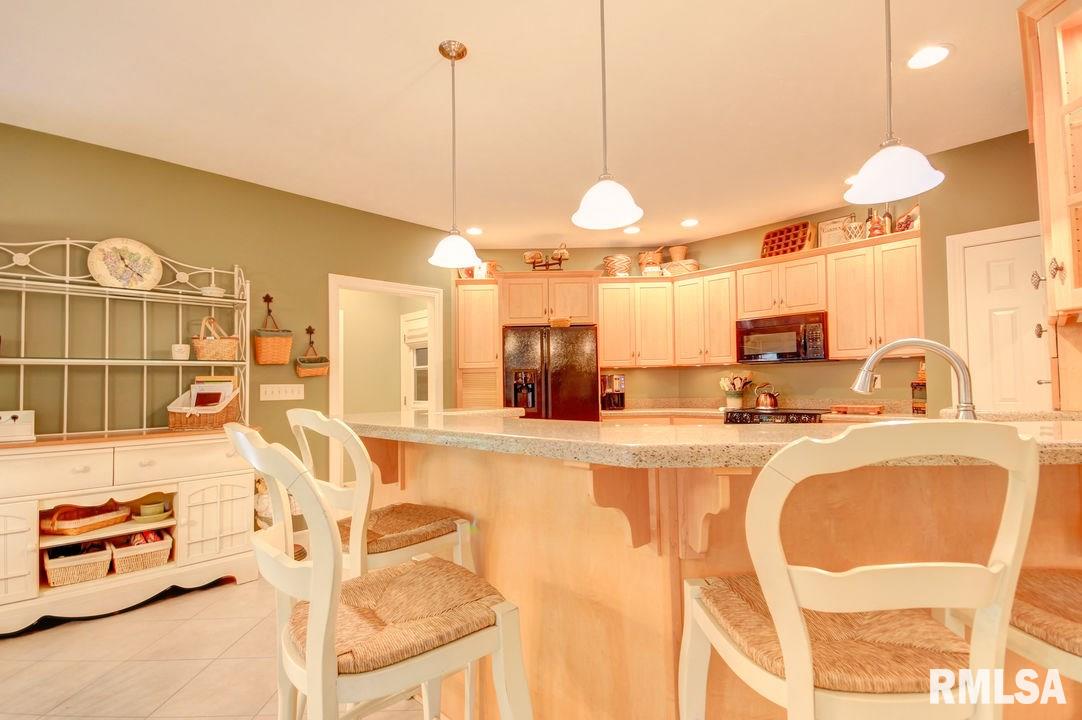 4332 Creek Road Springfield, IL 62711 - Photo 11 of 36