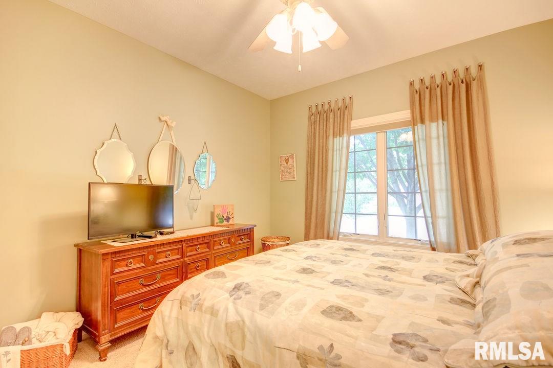 4332 Creek Road Springfield, IL 62711 - Photo 21 of 36