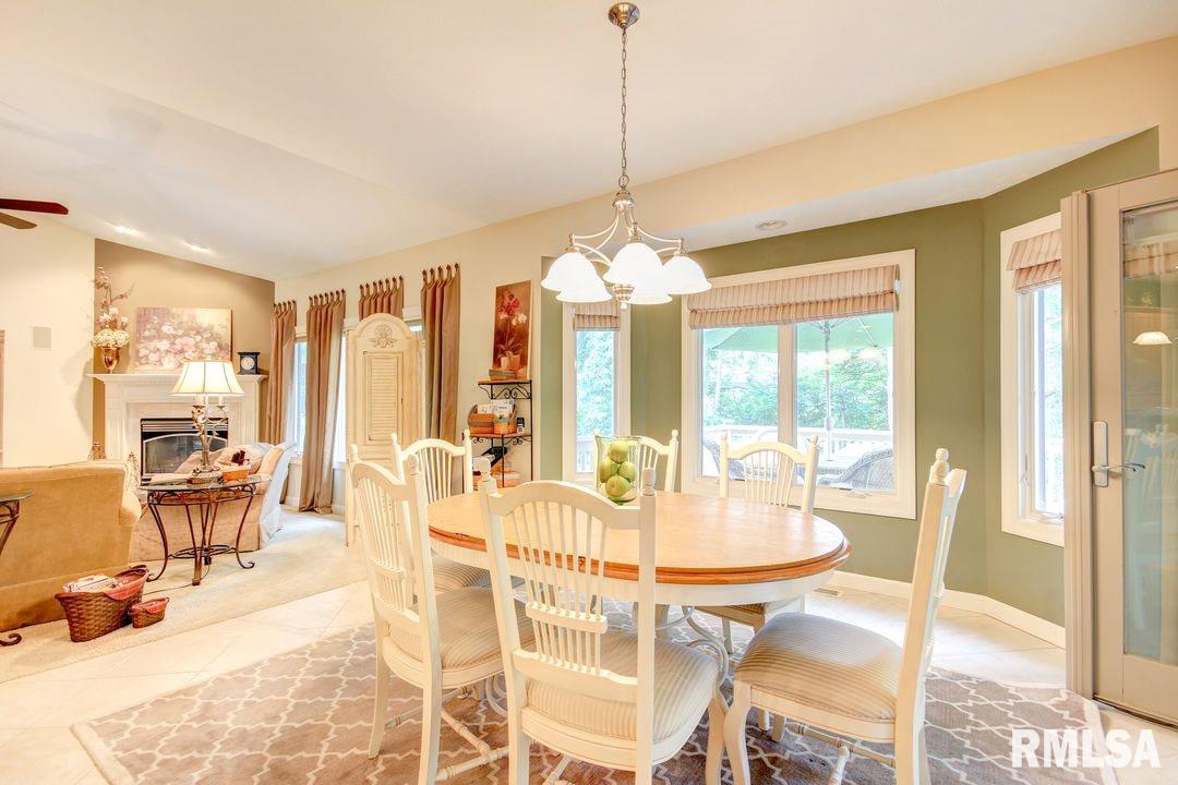 4332 Creek Road Springfield, IL 62711 - Photo 9 of 36