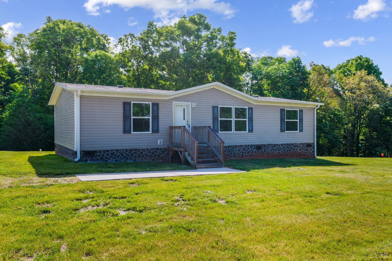 5046 Red House Road Appomattox, VA 24522 - Photo 26 of 40