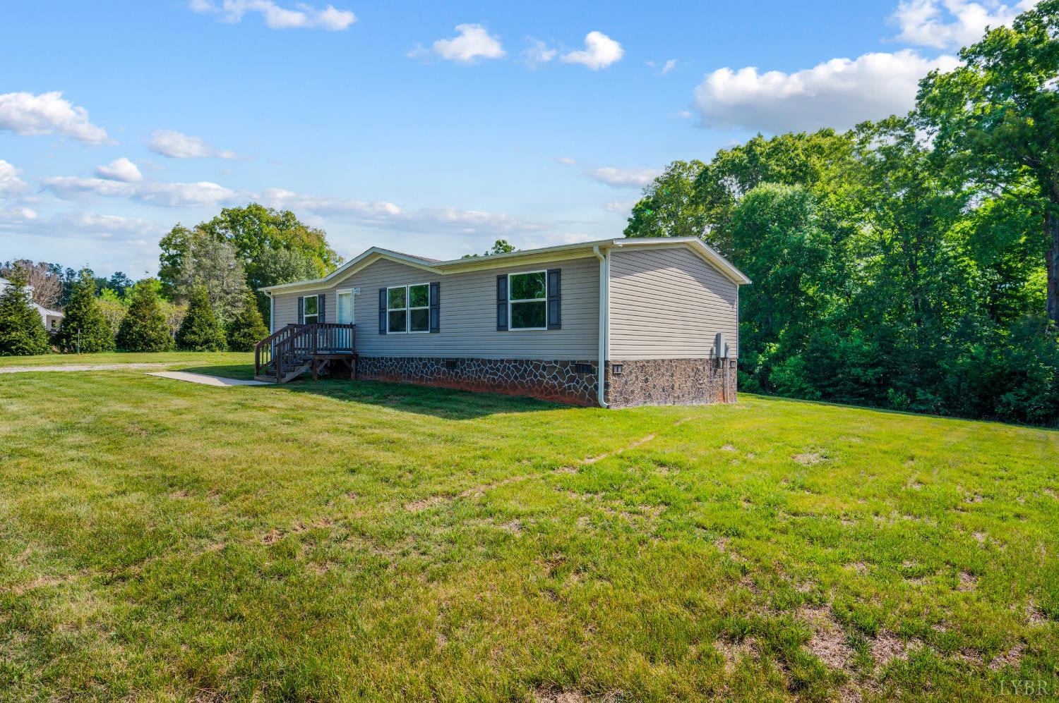 5046 Red House Road Appomattox, VA 24522 - Photo 37 of 40