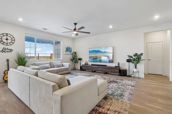 $880,000 | 3695 Singh Lane, Tracy, CA 95377