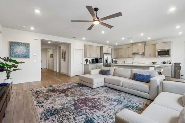 $880,000 | 3695 Singh Lane, Tracy, CA 95377