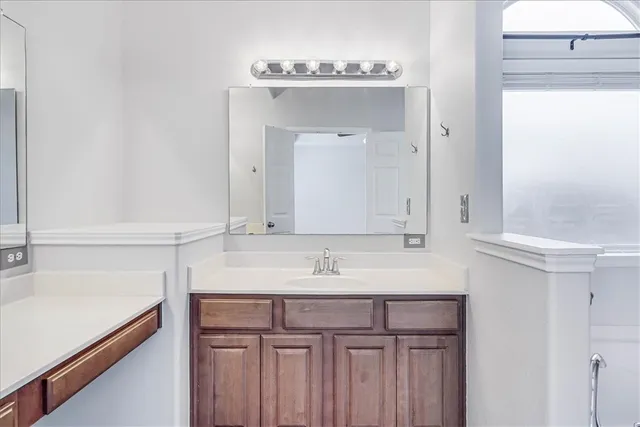 $2,095 | 2234 Anacua Street, Corpus Christi, TX 78414