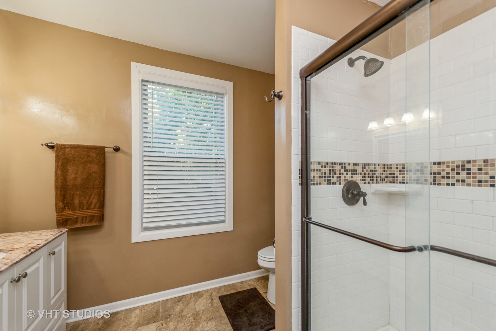 105 Grove Avenue Fox River Grove, IL 60021 - Photo 7 of 16 a bathroom with a bathtub and shower