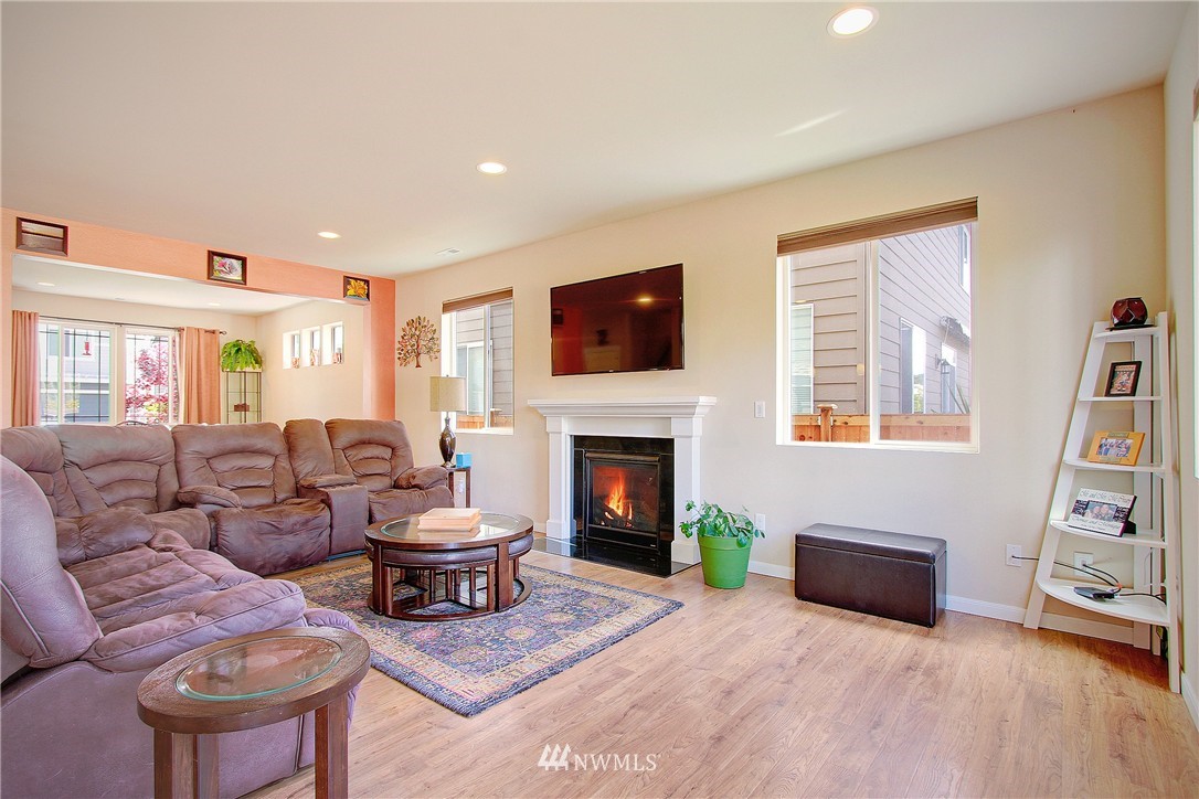 4177 Southwest Colbert Way Port Orchard, WA 98367 - Photo 2 of 19 Gallery Image 2