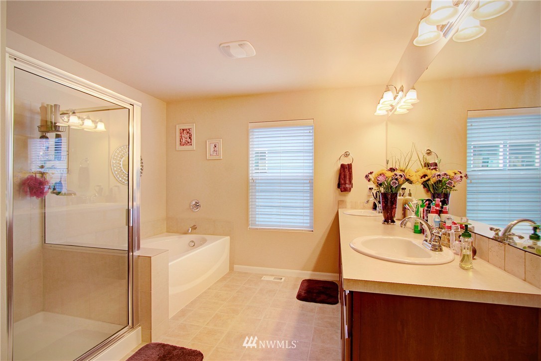 4177 Southwest Colbert Way Port Orchard, WA 98367 - Photo 14 of 19 Gallery Image 14